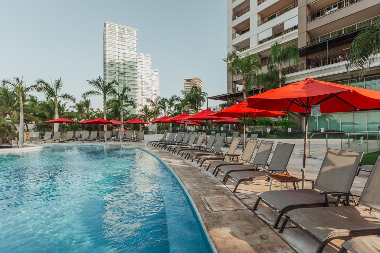 Grand Venetian Beachfront Condos Puerto Vallarta Exteriör bild